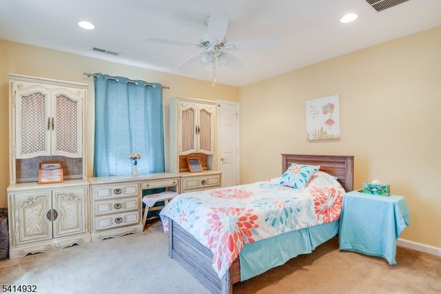36 Harrison St, Nutley Twp., NJ 07110