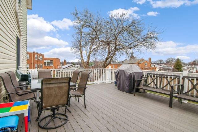 36 Harrison St, Nutley Twp., NJ 07110