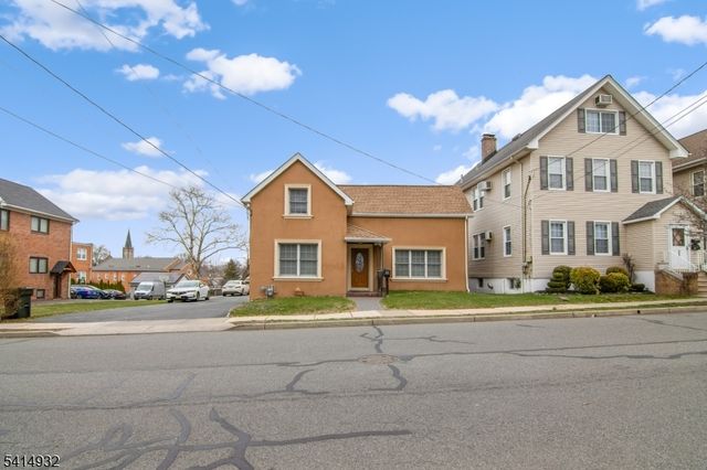 36 Harrison St, Nutley Twp., NJ 07110