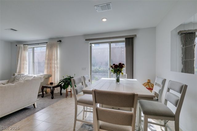 10347 Restless River Street, Las Vegas, NV 89141