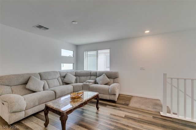 10347 Restless River Street, Las Vegas, NV 89141