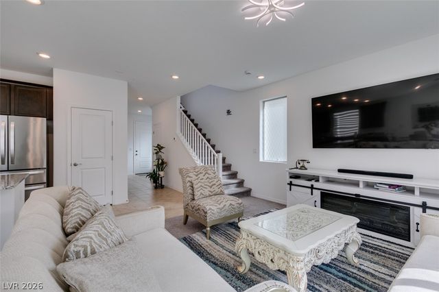 10347 Restless River Street, Las Vegas, NV 89141