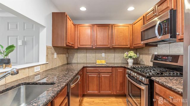 112 N Broadway C, South Amboy, NJ 08879