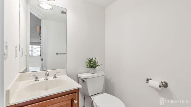 112 N Broadway C, South Amboy, NJ 08879