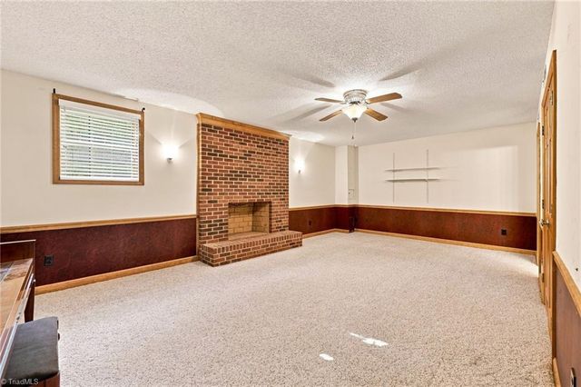 413 Hollinswood Avenue, Winston-salem, NC 27103