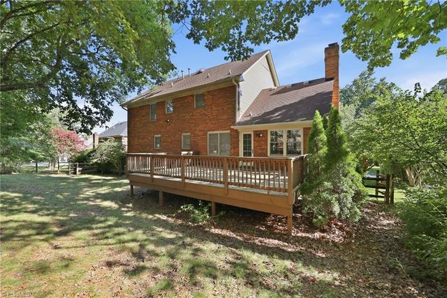 413 Hollinswood Avenue, Winston-salem, NC 27103