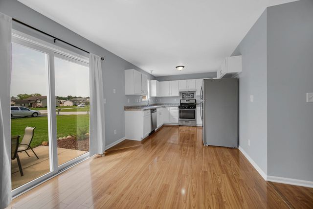 8547 E 123rd Place, Crown Point, IN 46307