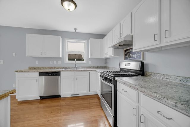 8547 E 123rd Place, Crown Point, IN 46307