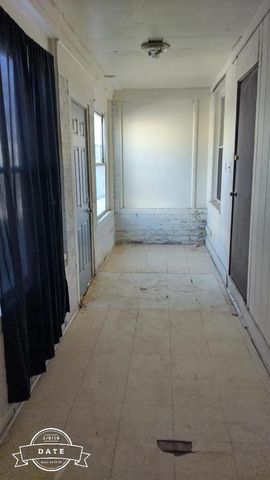 2037 N 40th STREET, Milwaukee, WI 53208