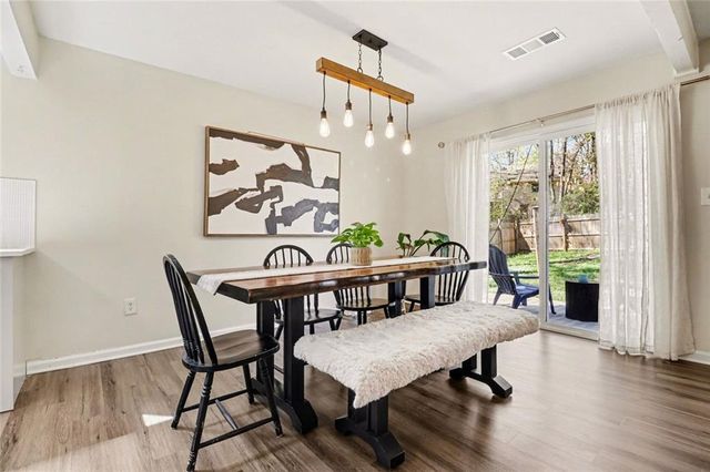 1370 Terramont Drive, Roswell, GA 30076