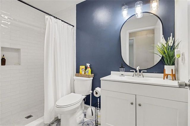 1370 Terramont Drive, Roswell, GA 30076