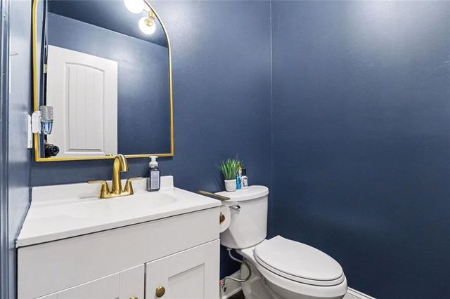 1370 Terramont Drive, Roswell, GA 30076