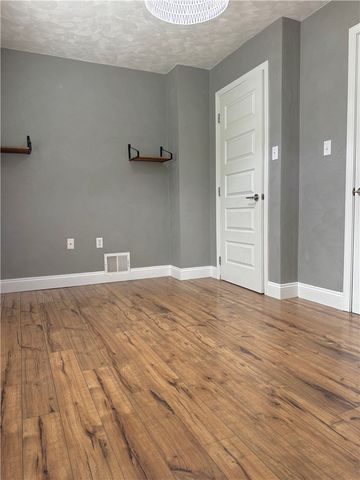 220 Widmer Ave., Lower Burrell, PA 15068