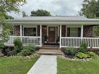 220 Widmer Ave., Lower Burrell, PA 15068