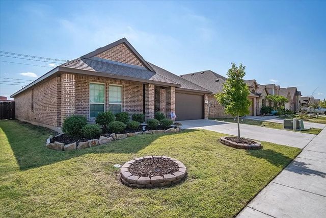 208 Sunny Corner Road, Royse City, TX 75189