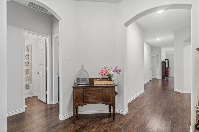 208 Sunny Corner Road, Royse City, TX 75189