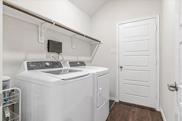 208 Sunny Corner Road, Royse City, TX 75189