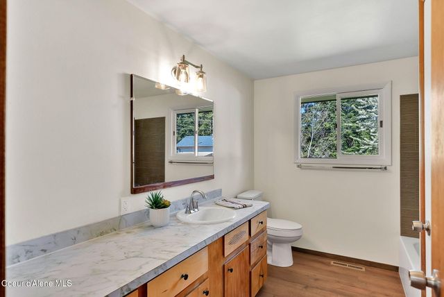 407 E BUTTERCUP LN, Coeur D'alene, ID 83815