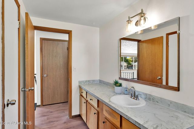 407 E BUTTERCUP LN, Coeur D'alene, ID 83815