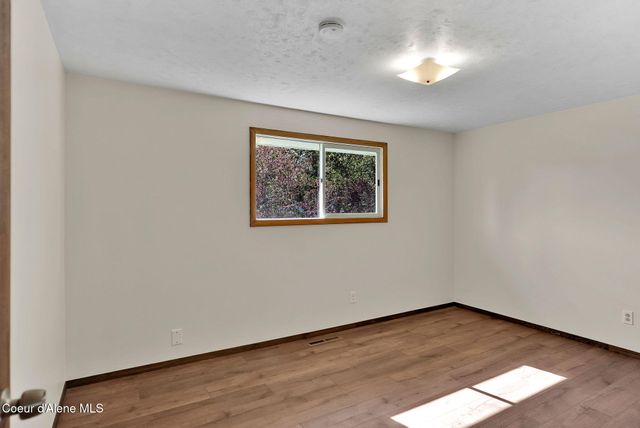 407 E BUTTERCUP LN, Coeur D'alene, ID 83815