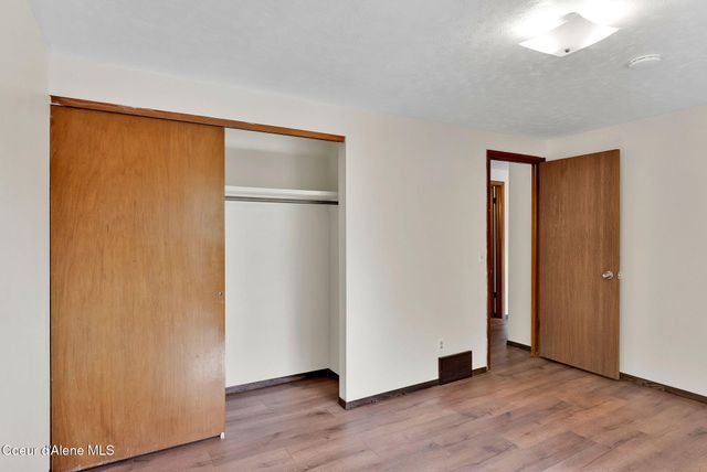407 E BUTTERCUP LN, Coeur D'alene, ID 83815