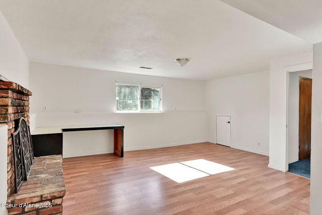 407 E BUTTERCUP LN, Coeur D'alene, ID 83815