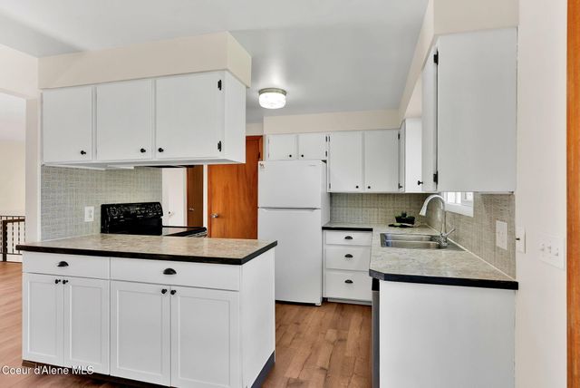 407 E BUTTERCUP LN, Coeur D'alene, ID 83815