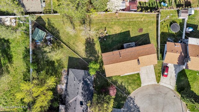 407 E BUTTERCUP LN, Coeur D'alene, ID 83815