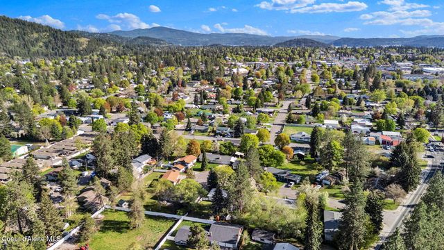 407 E BUTTERCUP LN, Coeur D'alene, ID 83815