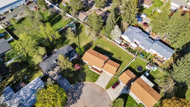 407 E BUTTERCUP LN, Coeur D'alene, ID 83815