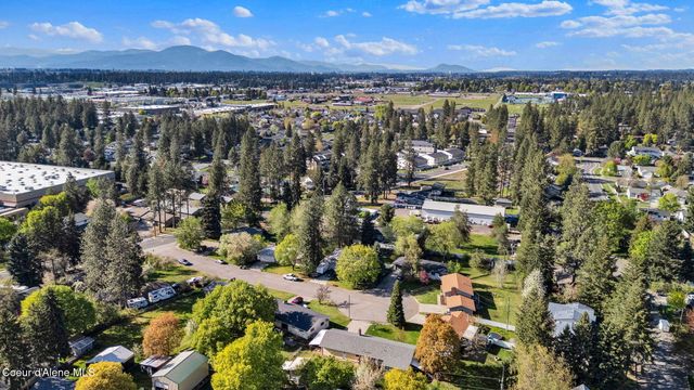 407 E BUTTERCUP LN, Coeur D'alene, ID 83815