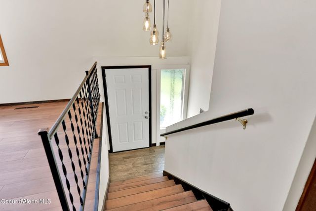 407 E BUTTERCUP LN, Coeur D'alene, ID 83815