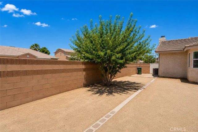 2101 Forry Street, Lancaster, CA 93536