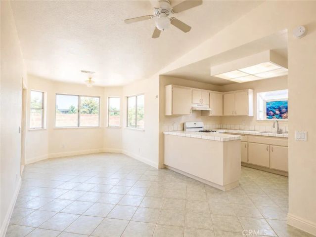 2101 Forry Street, Lancaster, CA 93536