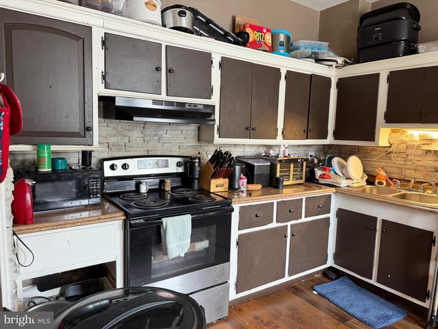 546 POPLAR ST, Lancaster, PA 17603