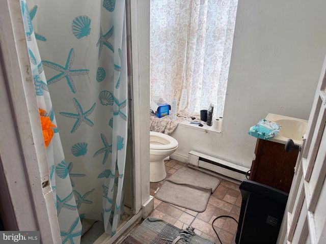 546 POPLAR ST, Lancaster, PA 17603