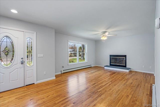 15A Sherman Avenue, Hampton Bays, NY 11946
