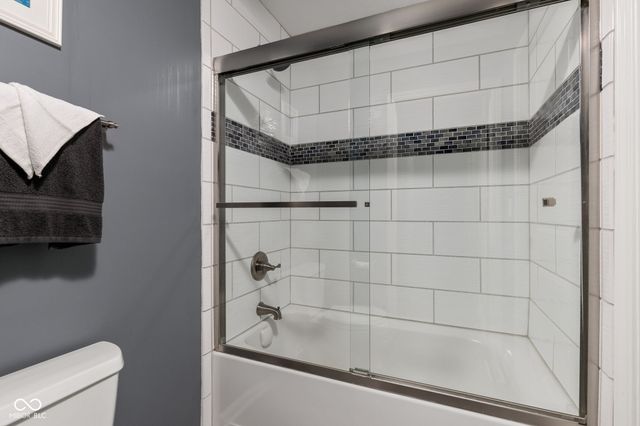 4289 Honeysuckle Lane, Zionsville, IN 46077