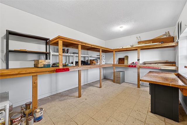 4 Clubhouse Place, Bella Vista, AR 72715