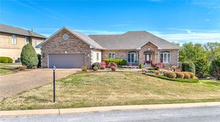 4 Clubhouse Place, Bella Vista, AR 72715