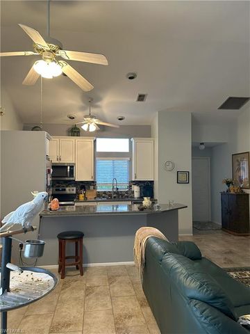 5560 Longleaf DR, North Fort Myers, FL 33917