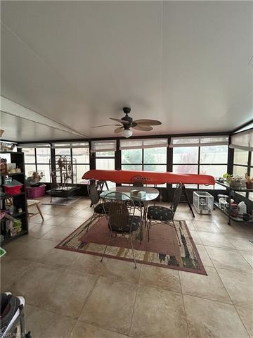 5560 Longleaf DR, North Fort Myers, FL 33917