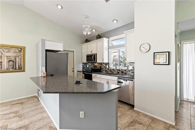 5560 Longleaf DR, North Fort Myers, FL 33917