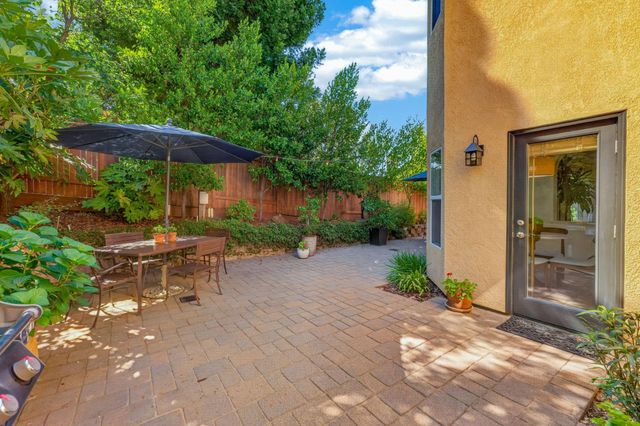 1509 Sutter Creek Dr, El Dorado Hills, CA 95762