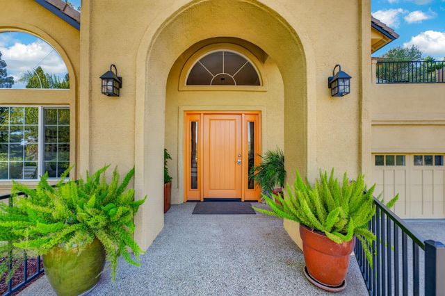 1509 Sutter Creek Dr, El Dorado Hills, CA 95762