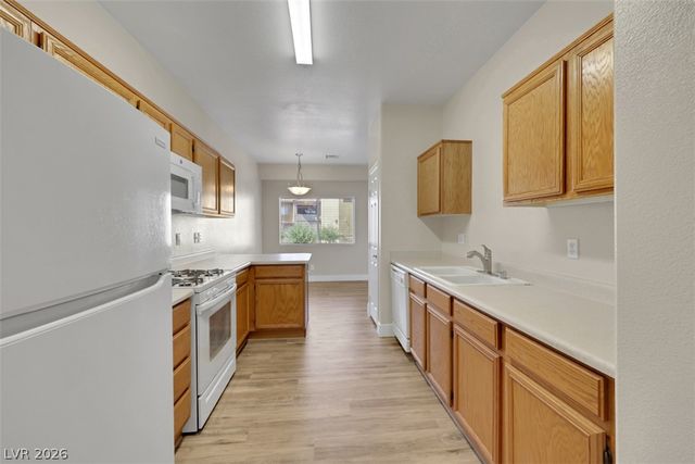 502 Birdseye, Henderson, NV 89012