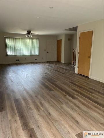 808 Kenneth Avenue 2, South Plainfield, NJ 07080