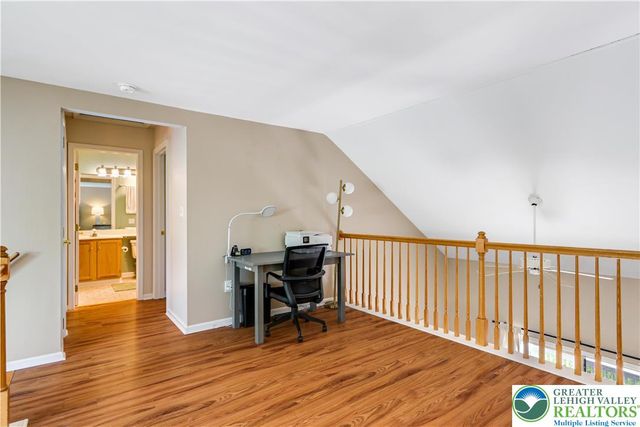 3 Winfield Court, Palmer Twp, PA 18045