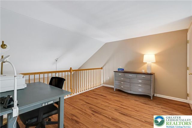 3 Winfield Court, Palmer Twp, PA 18045