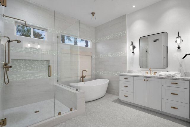 710 Hawk Hill Trail, Palm Desert, CA 92211